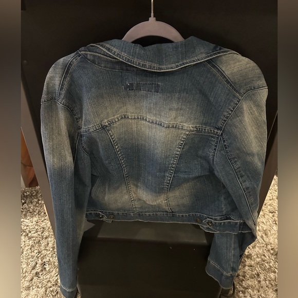 Jean jacket - Picture 2 of 2